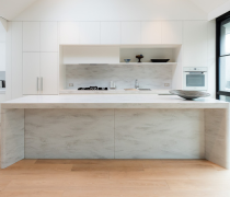 Mặt bếp đá Solid Surface màu vân mây Rain Cloud