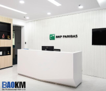 Quầy lễ tân bằng đá nhân tạo BNP Paribas
