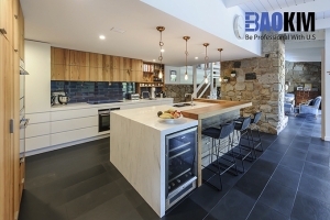 Đá nhân tạo Solid Surface và kinh nghiệm mặt đá bếp bền, đẹp