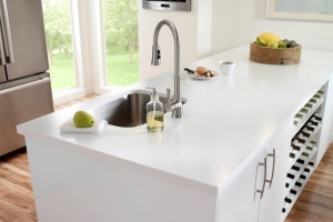 Giá đá ốp mặt bếp Solid Surface có cao không?