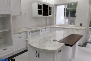 Mặt bếp đá nhân tạo Solid Surface tại biệt thự