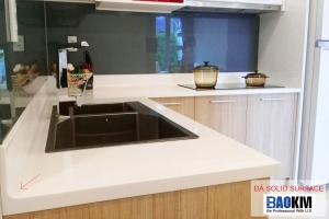 Thi Công Mặt Bếp Sử Dụng Đá Nhân Tạo Corian Solid Surface tại Bảo Kim