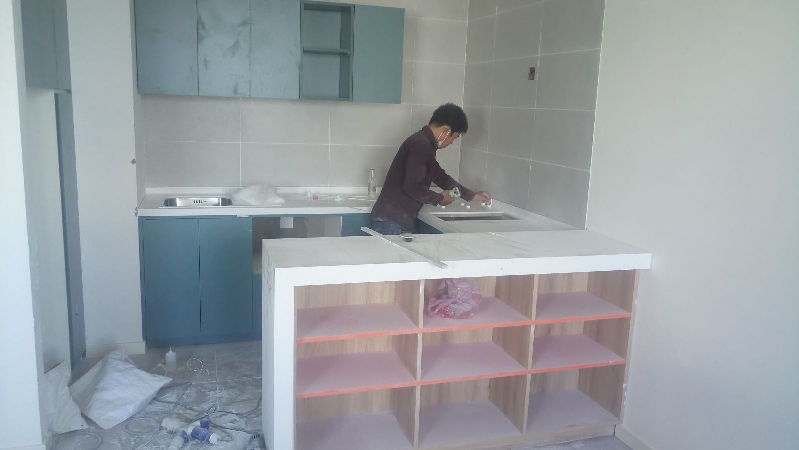 mặt bếp solid surface