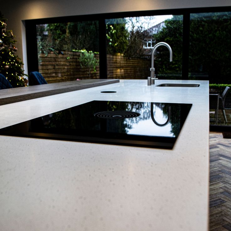 da-solid-surface-mau-aspen