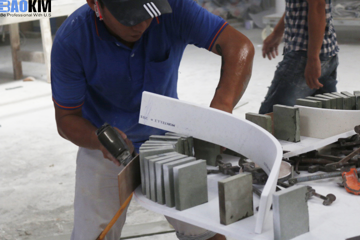 gia công đá solid surface 