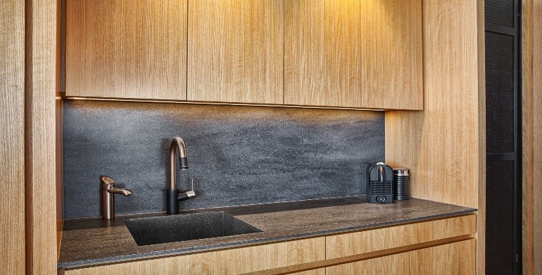 đá nhân tạo solid surface corian