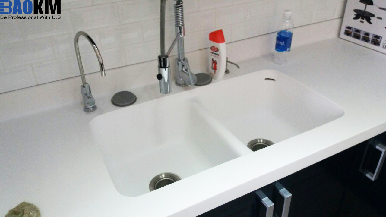 bồn rửa chén bằng đá nhân tạo