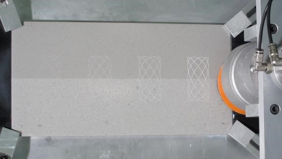 đánh bóng đá solid surface