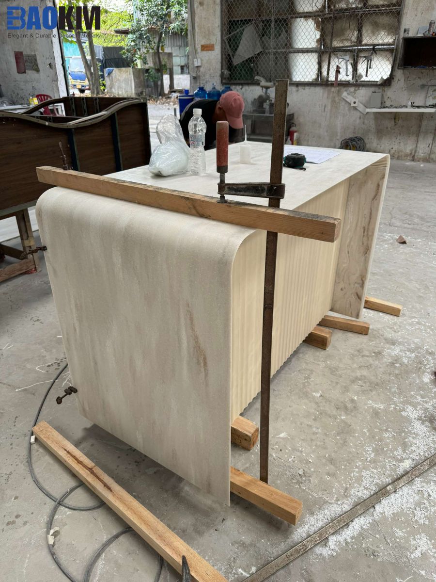 thi-cong-da-solid-surface-my